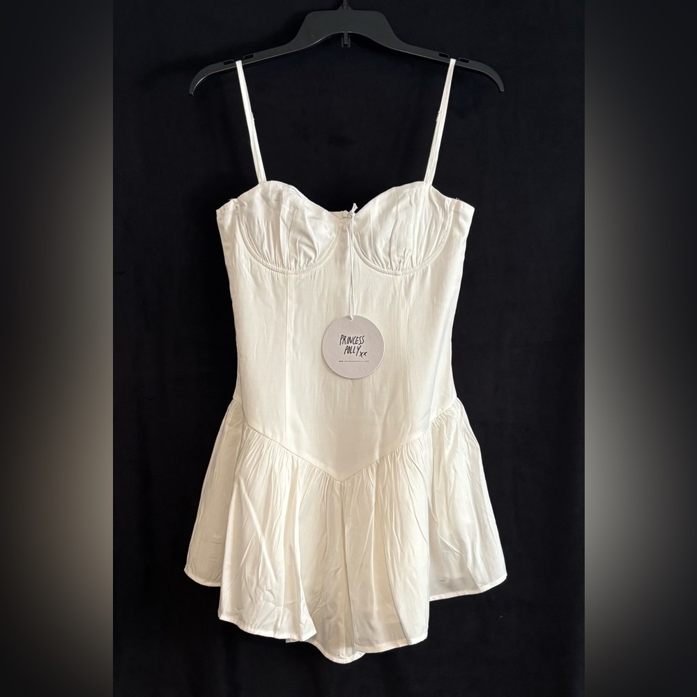 🌺 Princess Polly Camille White Mini Sun Dress